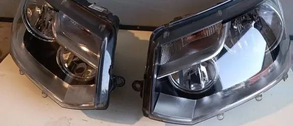 Volkswagen Transporter - Caravelle T5 Headlights/headlamps set 7E1941015C 7E1941016C 030125320100