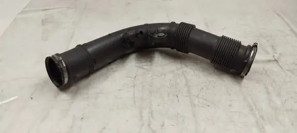 Volvo XC90 Intercooler hose/pipe 31657341