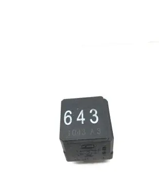 Audi A6 S6 C6 4F Other relay 4RA00779119