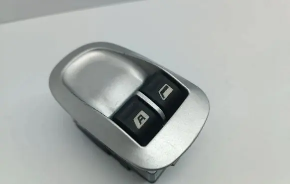 Peugeot 206+ Electric window control switch 12286