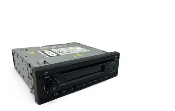 Iveco Daily 6th gen Radio/CD/DVD/GPS head unit 7620000098