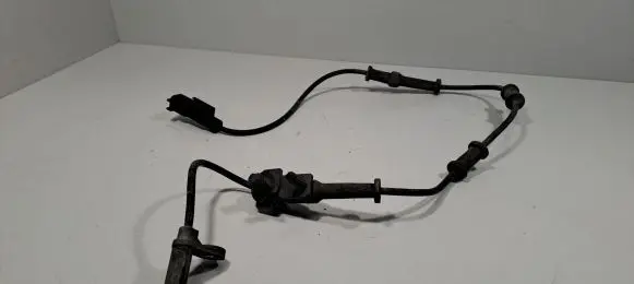 Lancia Thema ABS wheel speed sensor 04779639AB