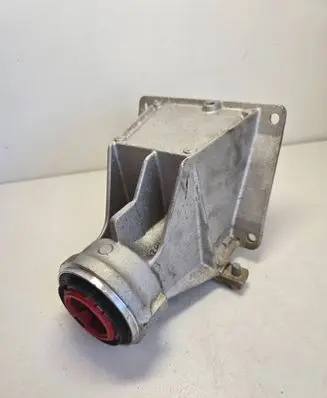 BMW X3 E83 Driveshaft support bearing bracket 7516067