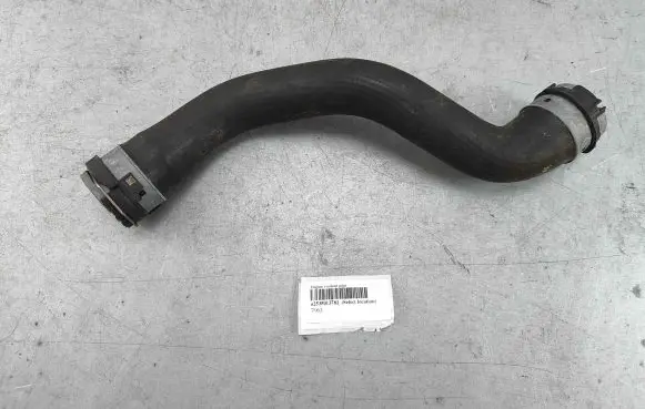 Mercedes-Benz GLC C253 Engine coolant pipe/hose a2535013782