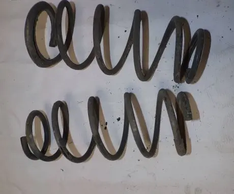 Suzuki Alto Rear coil spring
