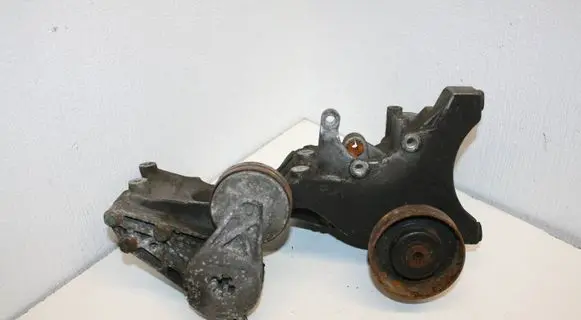 Audi A4 S4 B6 8E 8H Generator/alternator bracket 06D903143C