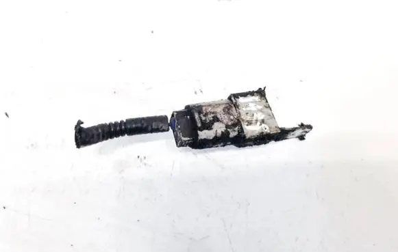 Toyota Prius (XW20) Other exterior part 9098004077
