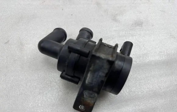 Volkswagen Tiguan Water pump