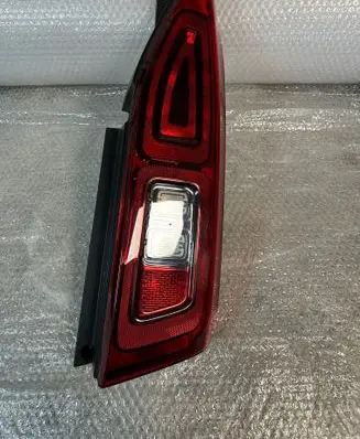Opel Combo E Rear/tail lights 9820555080 311008386 200100207