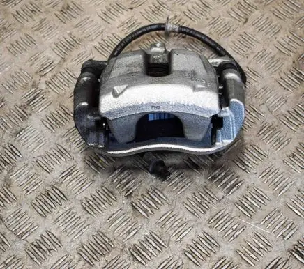 Toyota C-HR I Front brake caliper