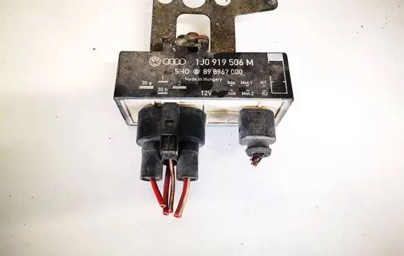 Skoda Roomster (5J) Coolant fan relay 1j0919506m 898967000