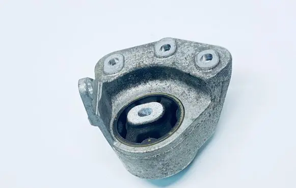Volkswagen Phaeton Rear differential mounting bracket 4E0599133C