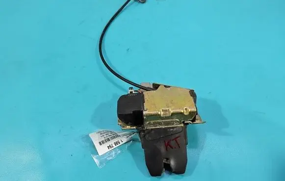 Volvo S60 Tailgate/trunk/boot lock/catch/latch 8679694 IMPRK1596794