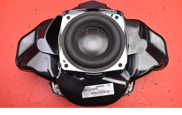 Audi A8 S8 D4 4H Subwoofer speaker 4H0035297