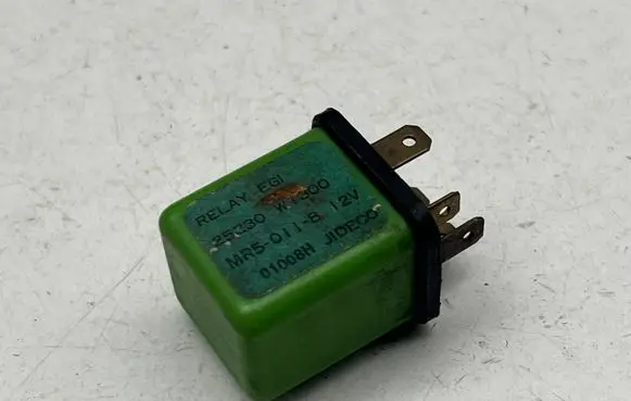 Audi A6 S6 C8 4K Rear glass lock/latch Q348 25230W1300