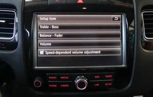 Volkswagen Touareg II Screen/display/small screen 7P6919603 IMPRK1334233