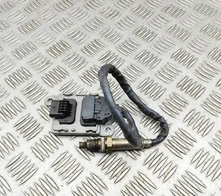 Mercedes-Benz E W238 Lambda probe sensor A0009053009 A2C15462900