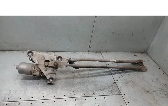 Volvo V50 Front wiper linkage 30699344
