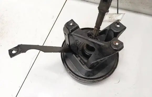 Opel Astra F Brake booster 