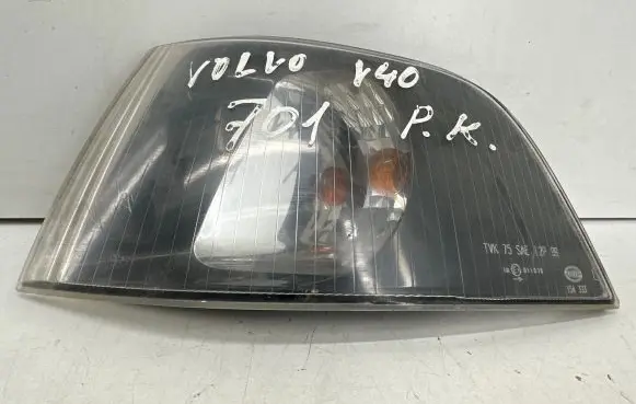 Volvo S40, V40 Front indicator light 30621833 30621831