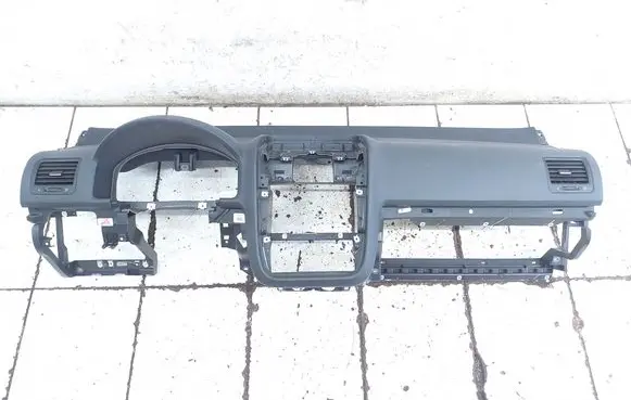 Volkswagen Golf V Dashboard 1K1857181 1K99700128