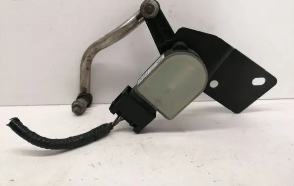 Dodge Durango Air suspension front height level sensor 68164092AB 6PM00816158