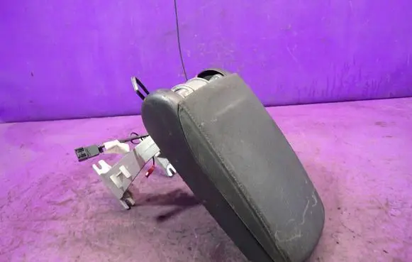 Audi A6 Allroad C5 Armrest 