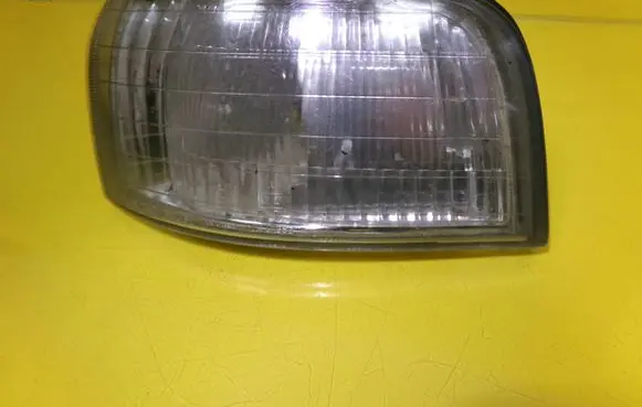 Honda Accord Front indicator light 0523903L