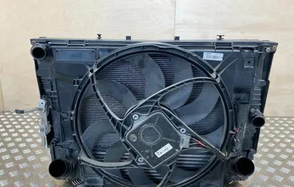 BMW 3 F30 F35 F31 Radiator set 8641947