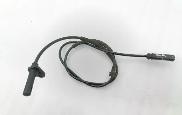 BMW X5 E70 ABS brake wheel speed sensor 6908705