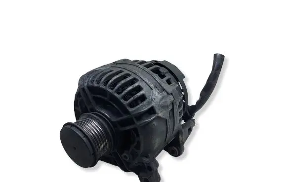 Volkswagen Golf IV Generator/alternator 028903028EKASACJ 028903028E