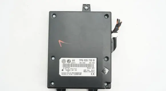 Volkswagen PASSAT CC Bluetooth control unit module 7P6035730B