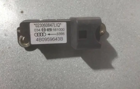 Audi A4 S4 B5 8D Airbag deployment crash/impact sensor 4B0959643B 078161000 161000