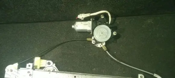 Suzuki Liana Sliding door window regulator with motor