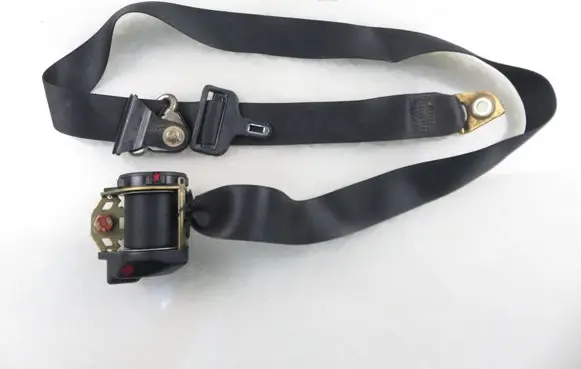 Mercedes-Benz E W124 Rear seatbelt 1248600585
