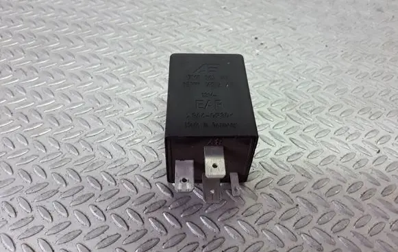 Seat Alhambra (Mk1) Other relay 7M0963141 95VW14512AA