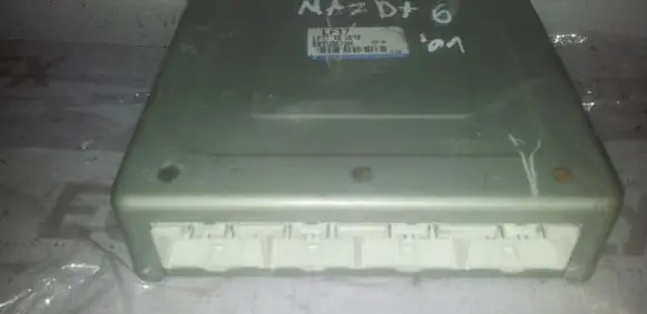 Mazda 6 Engine control unit/module LF1718881E E6T50675H