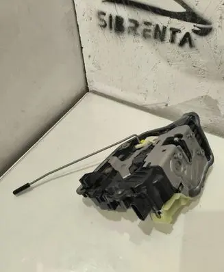 BMW M8 F91 F92 G14 G15 Front door lock 7477702 A046465 18283810