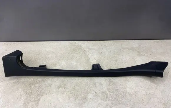 Volkswagen PASSAT B6 Rear seat side top trim 3C9867765