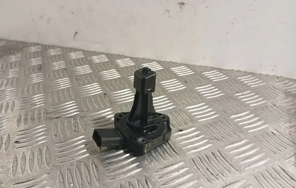 Volkswagen Polo V 6R Oil level sensor 03C907660G