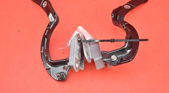 Honda Accord Tailgate/trunk/boot hinge