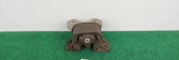Opel Corsa C Engine mount vacuum valve 13125208