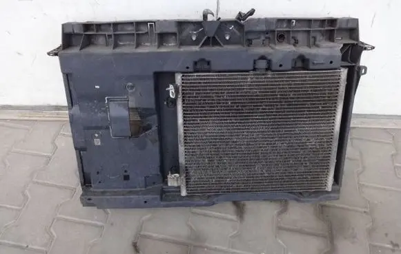Peugeot 207 Radiator support slam panel