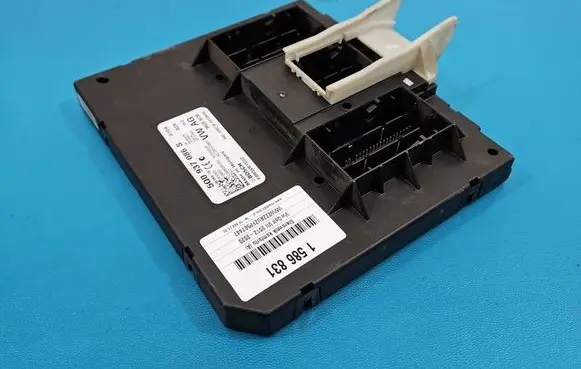 Volkswagen Golf VII Central body control module 5Q0937086S IMPRK1586831