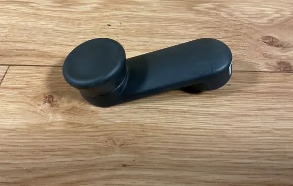 Opel Insignia A Rear door window winding handle 24451526