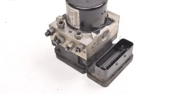 Volvo S80 ABS Pump 30736633