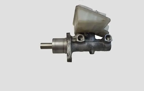 Ford Focus C-MAX Master brake cylinder 03350886401