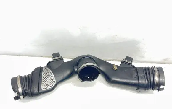 Mercedes-Benz ML W164 Turbo air intake inlet pipe/hose A6420943497