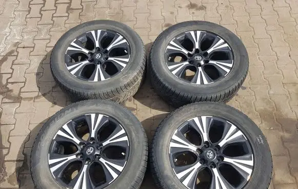 R19 alloy rim
