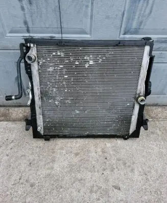 BMW X5 E70 Radiator set 17117585036 17118574000 17117533538